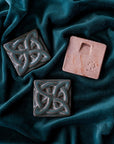 Lover's Knot Tile