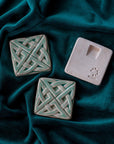 Eternity Knot Tile