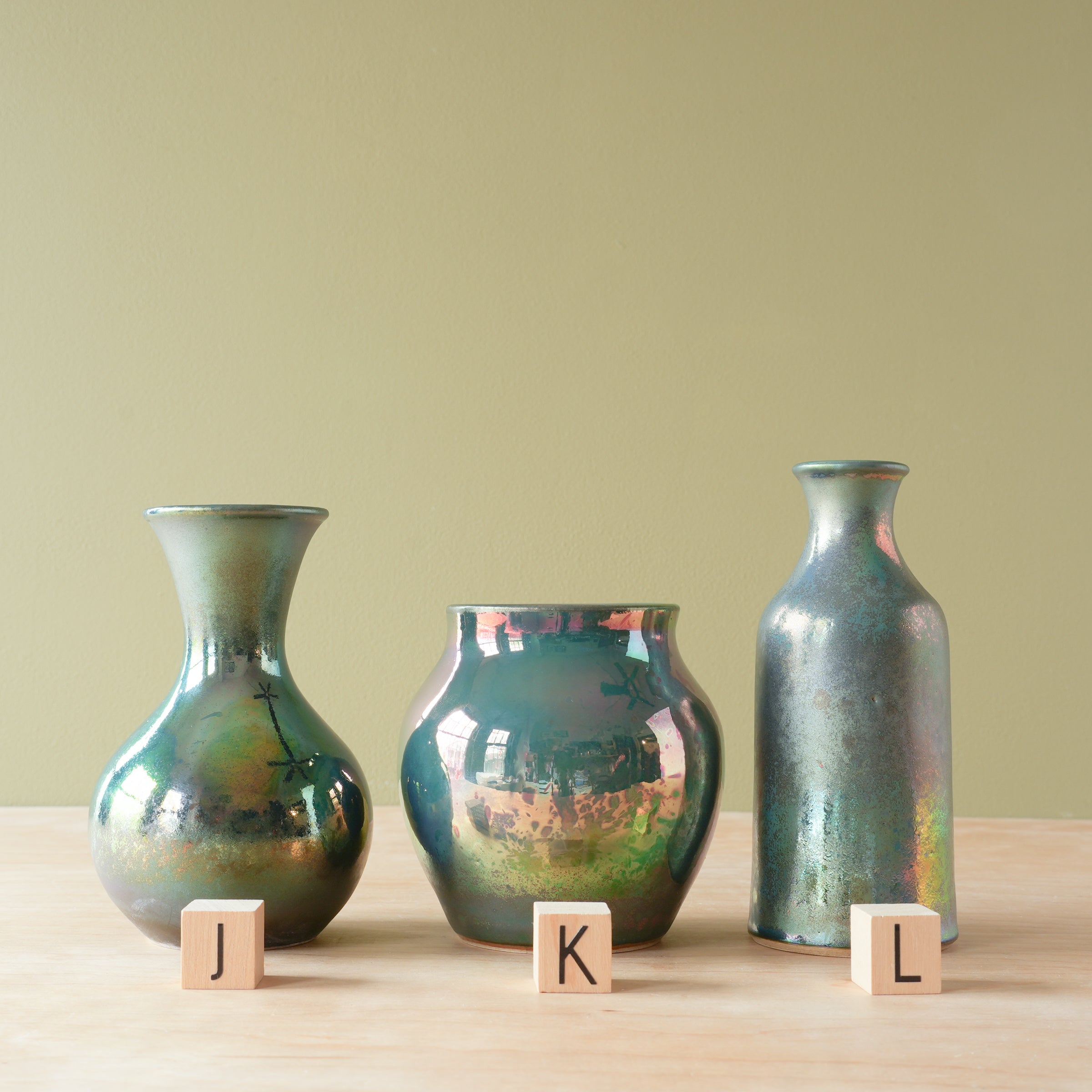 Petite Vases | Matte Green Iridescent