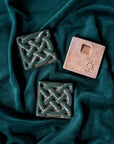 Journey Knot Tile