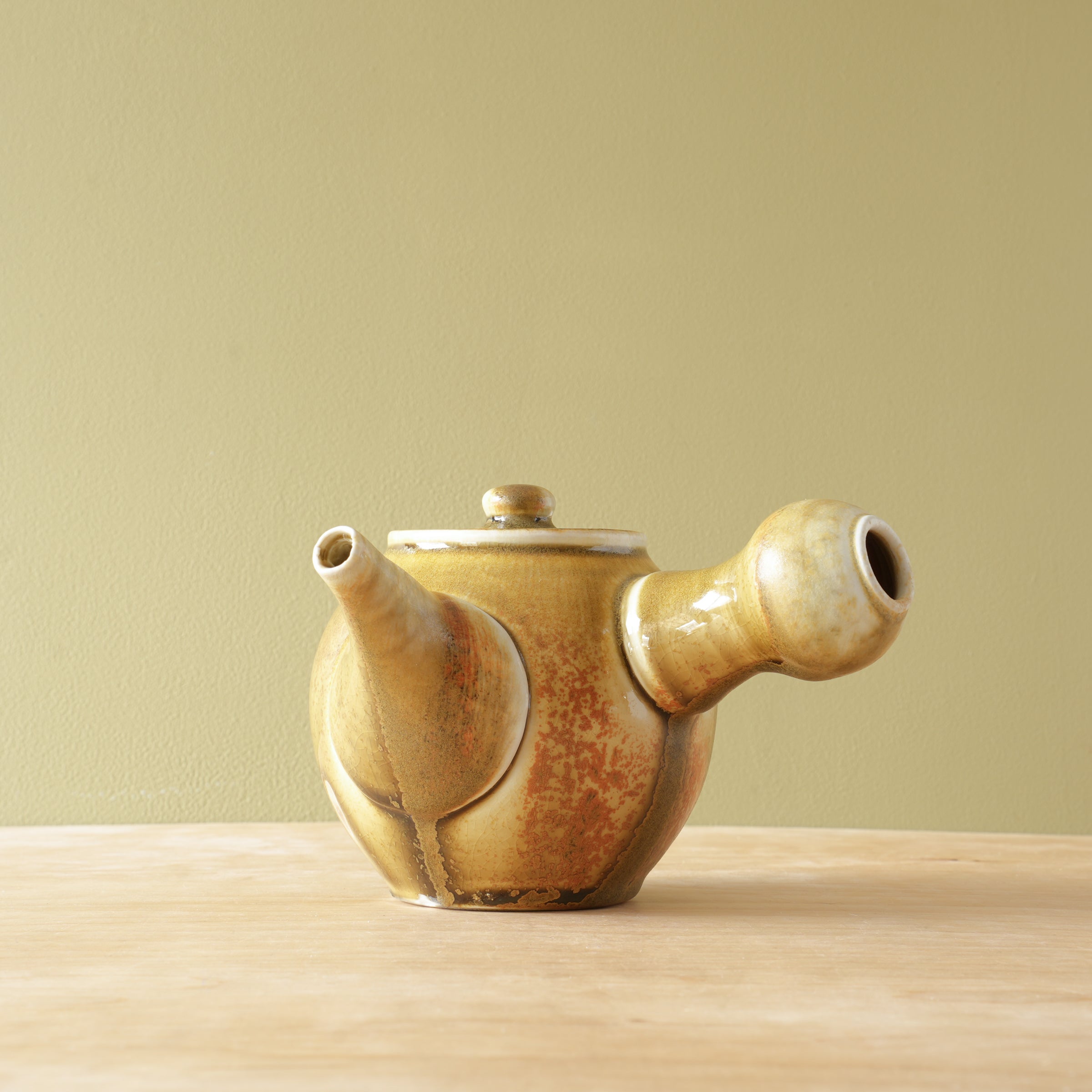 Davis | Taupe Teapot