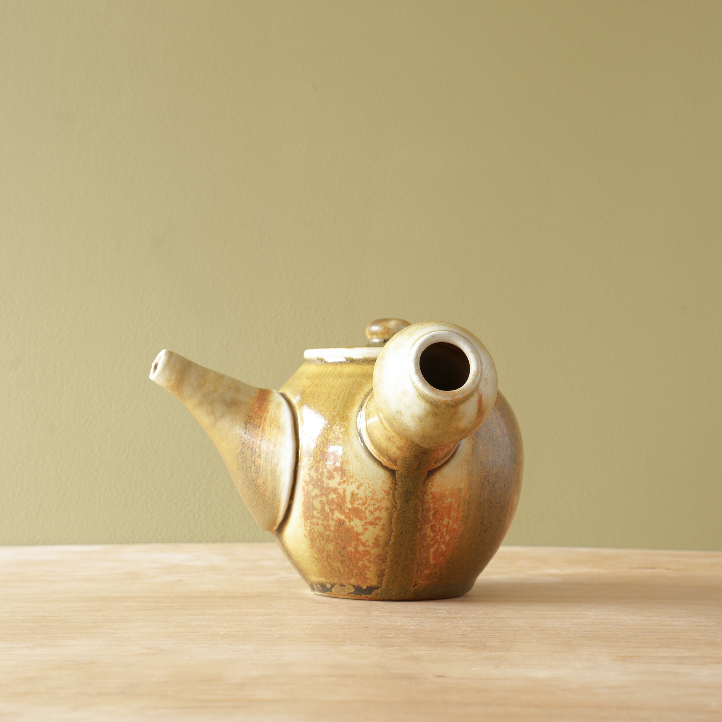 Davis | Taupe Teapot