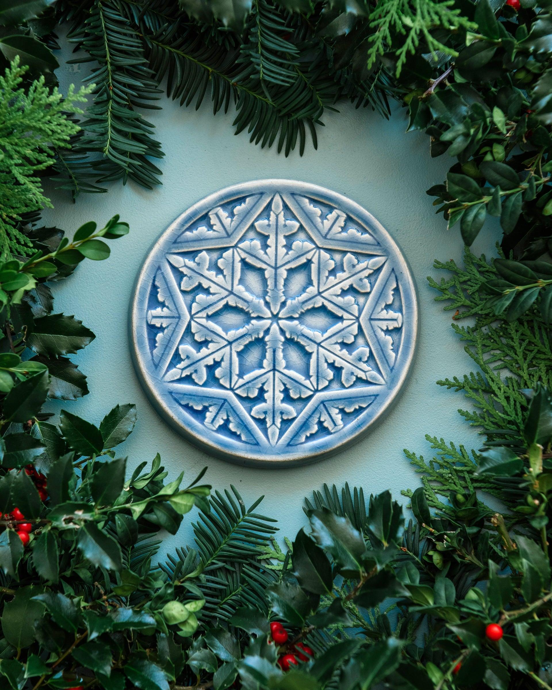 6" Snowflake Trivet