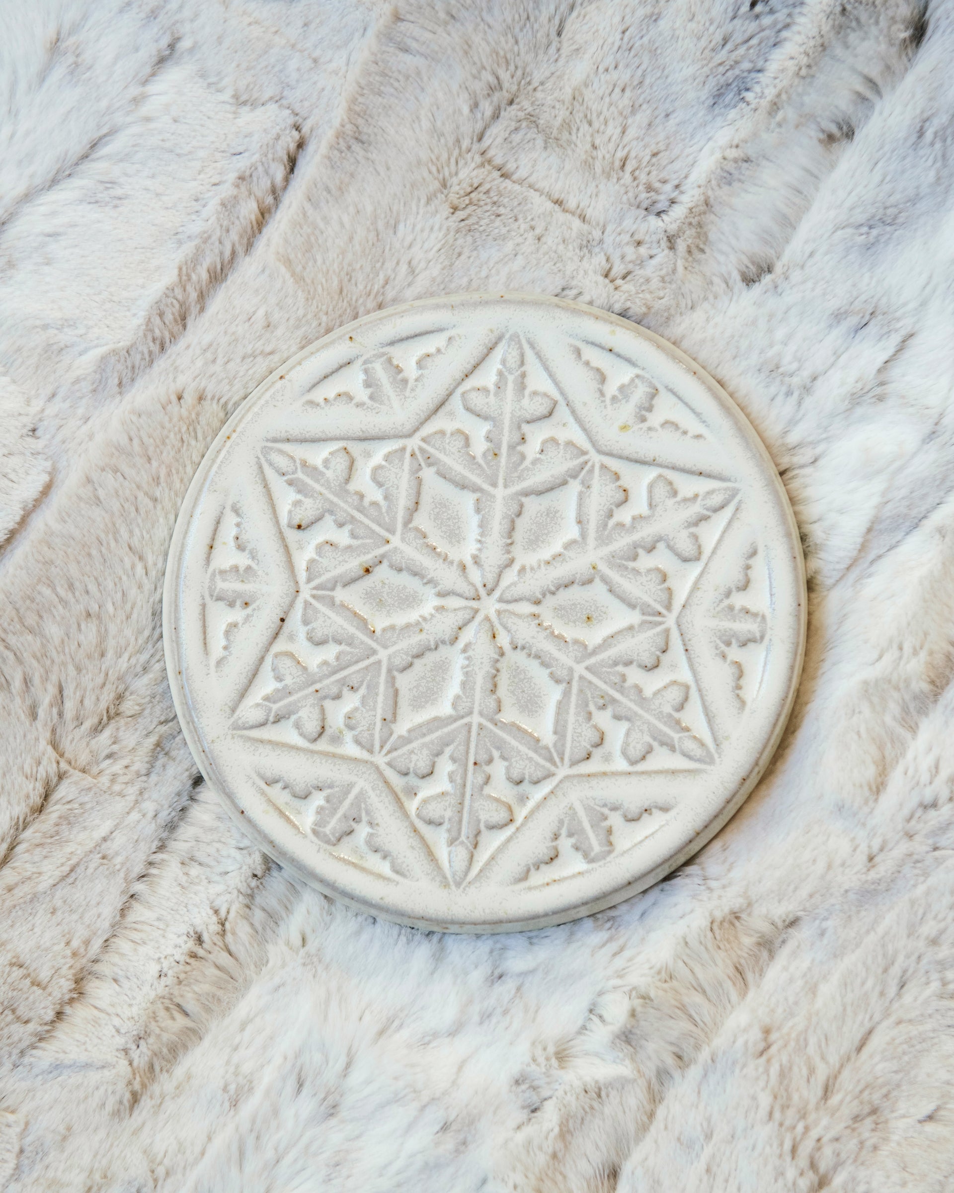6" Snowflake Trivet