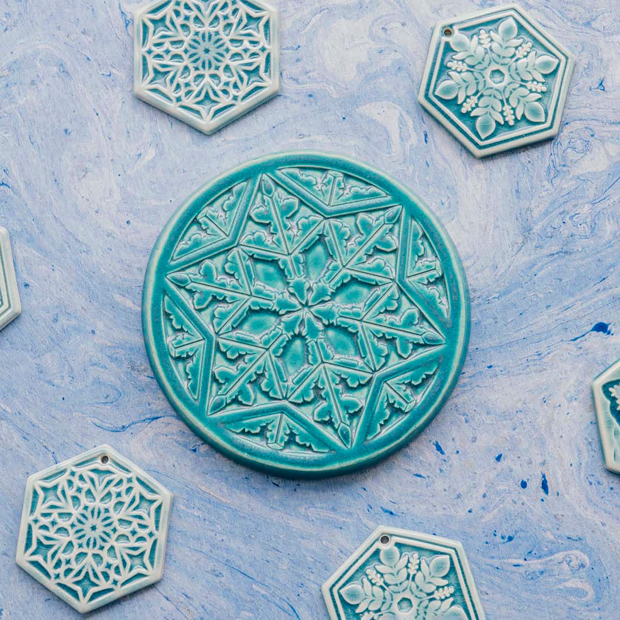 6" Snowflake Trivet