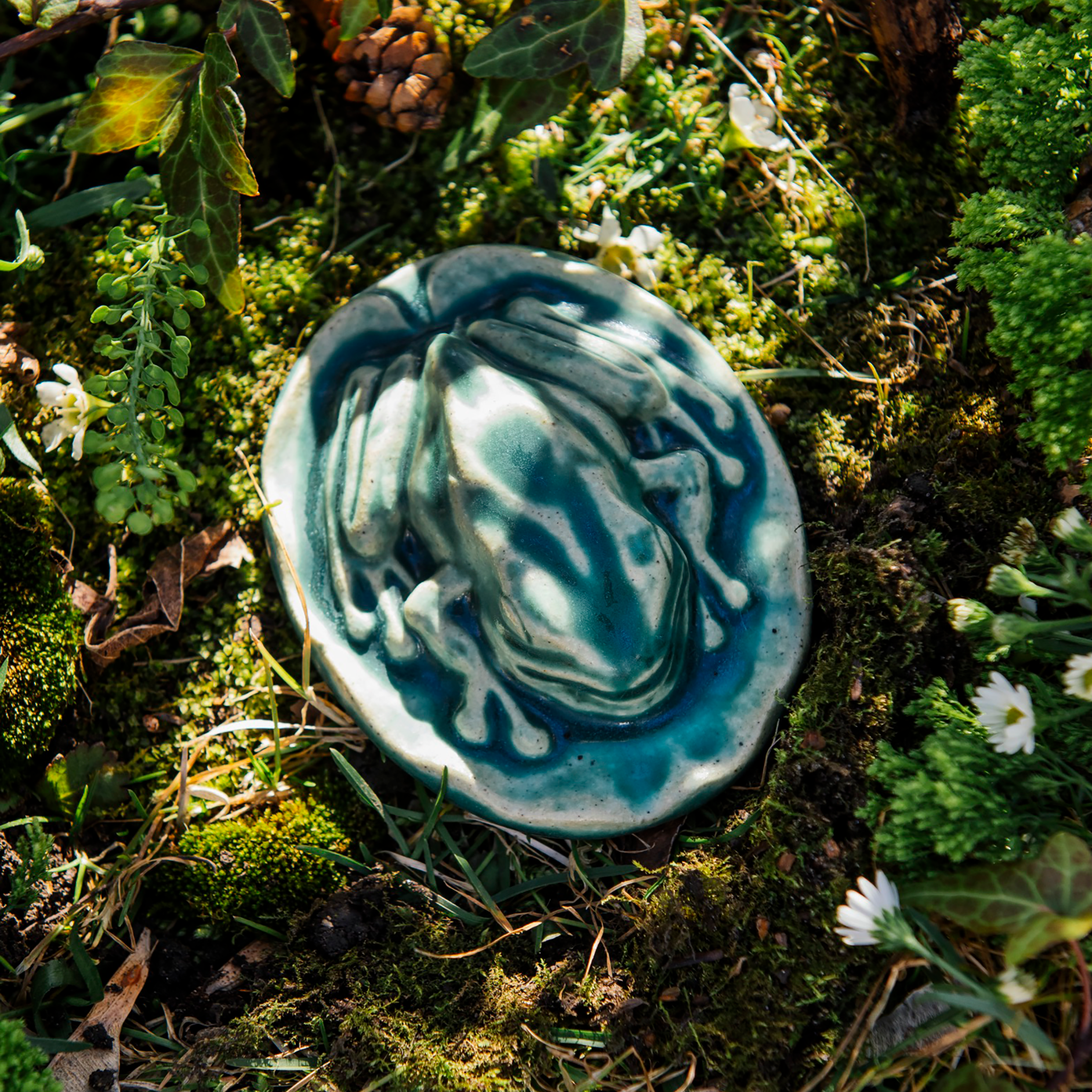 Frog Paperweight
