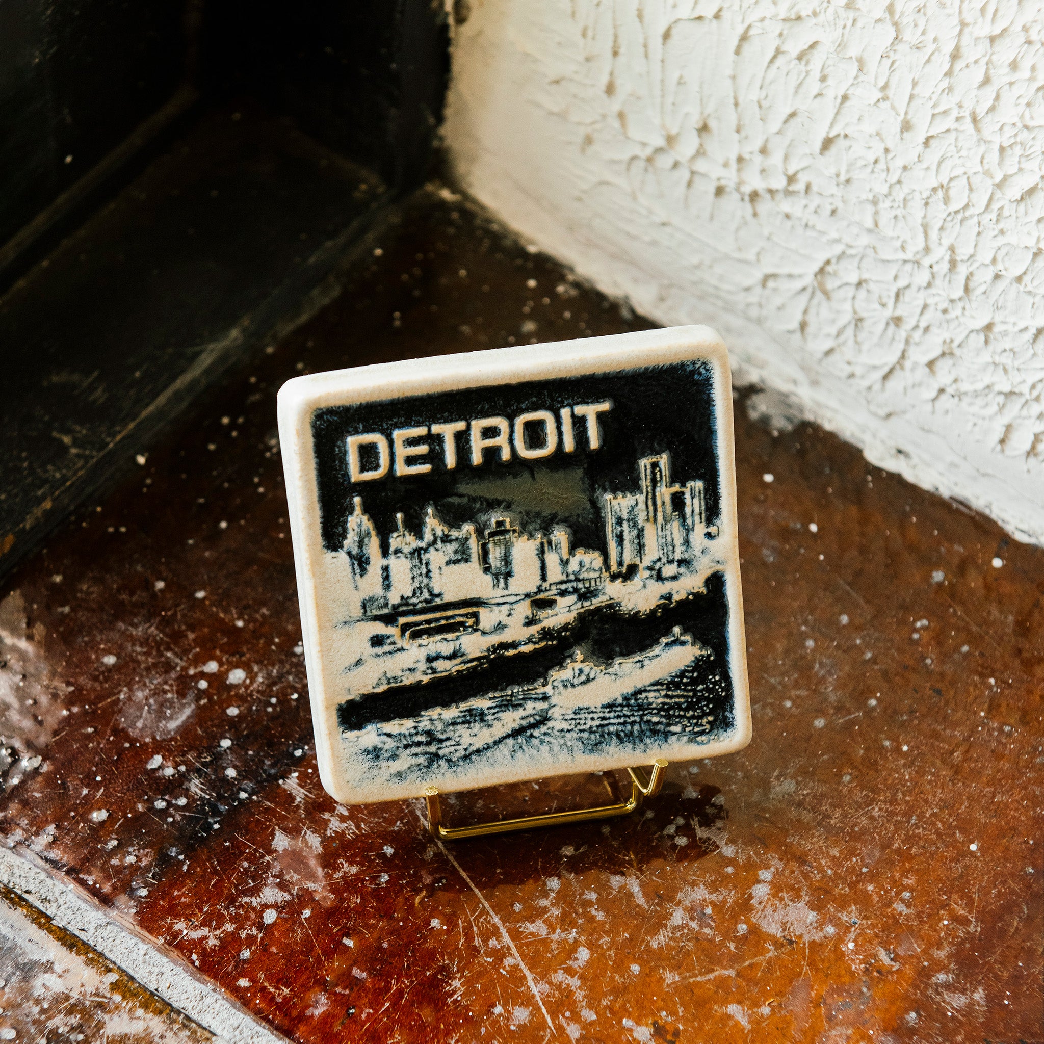 Small Tile Stand
