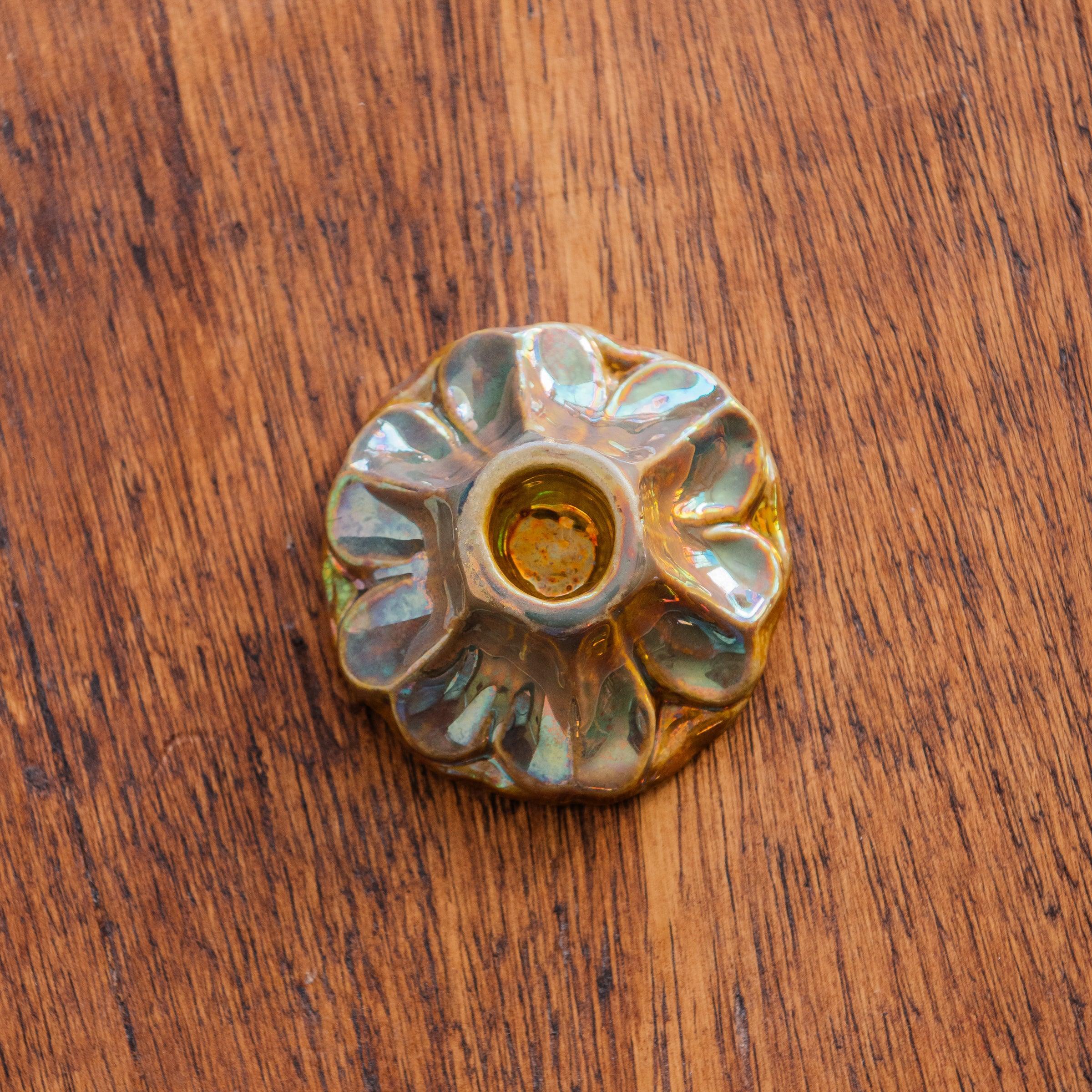Scalloped Candle Holder | Iridescent