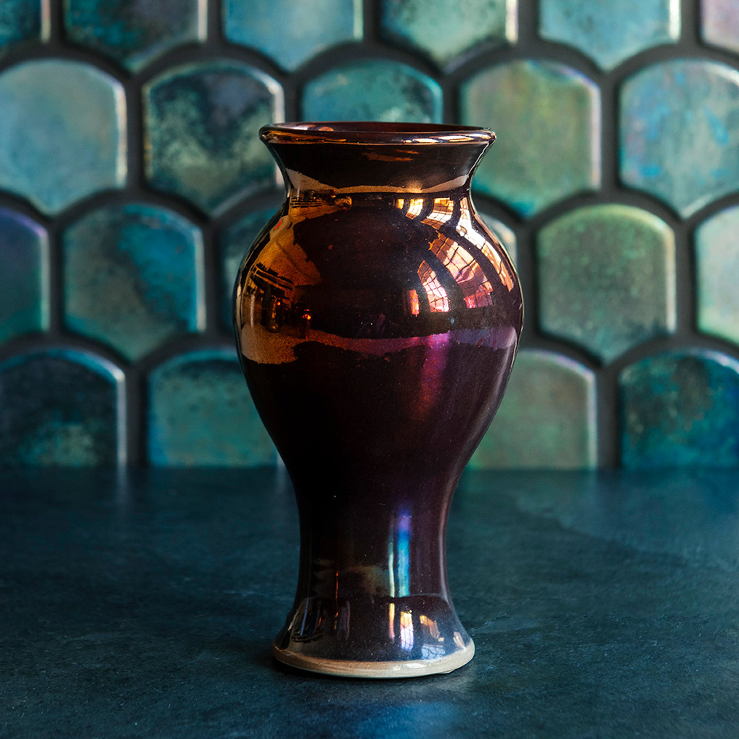 Small Classic Vase | Iridescent