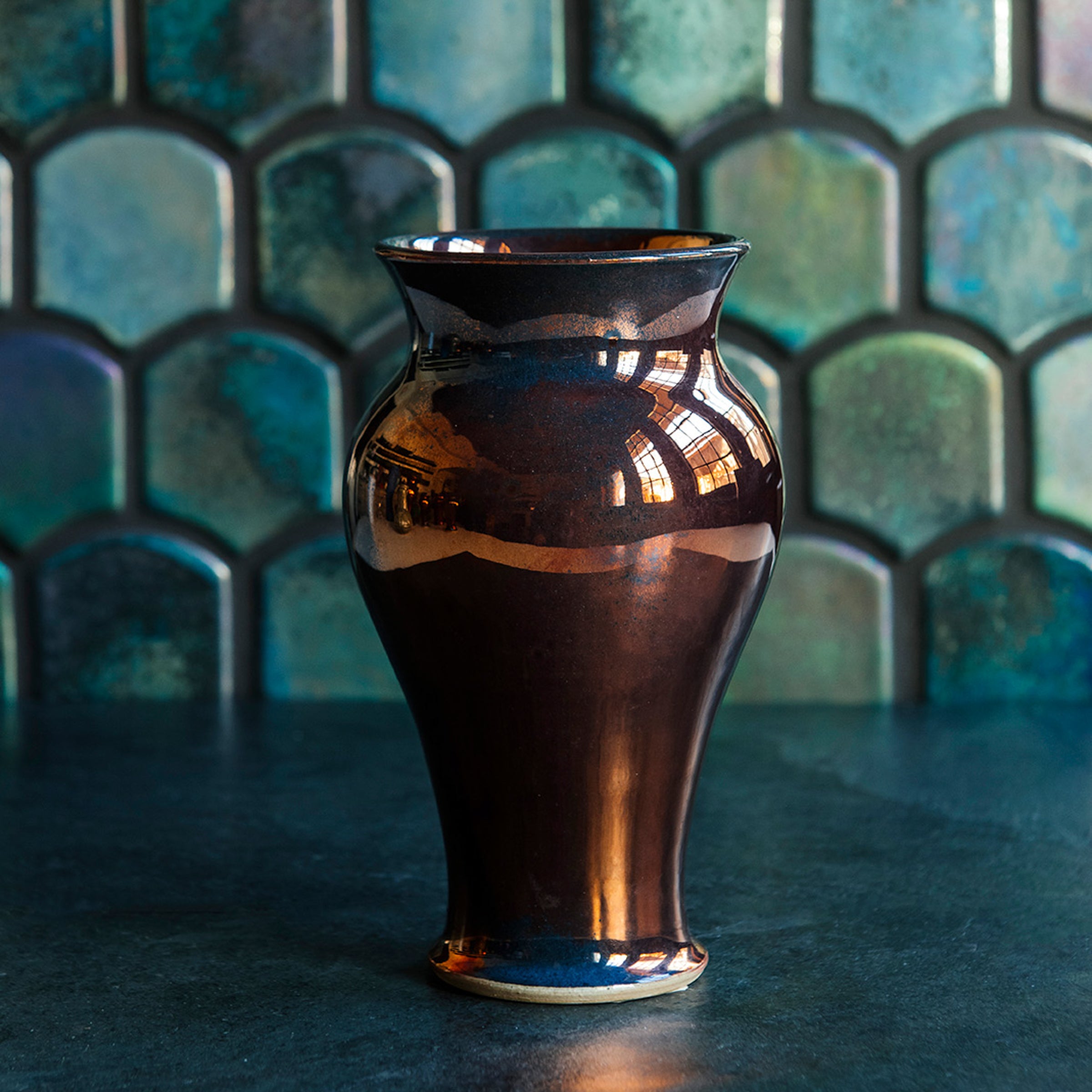 Small Classic Vase | Iridescent