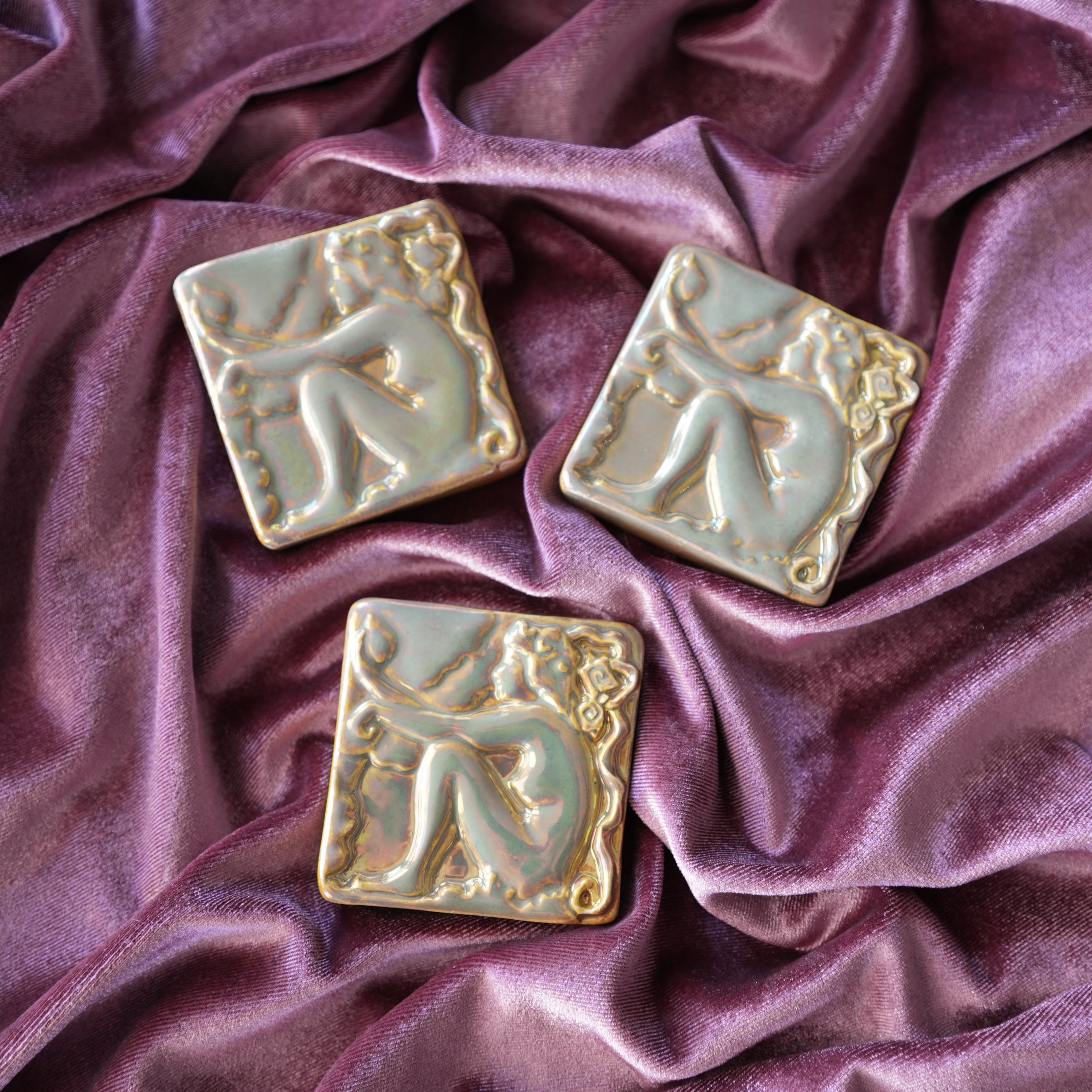 Gen's Valentine Tile | Iridescent